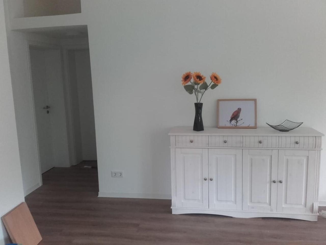 Behaglicher Bungalow Fuer Mensch Und Hund Barkhagen エクステリア 写真
