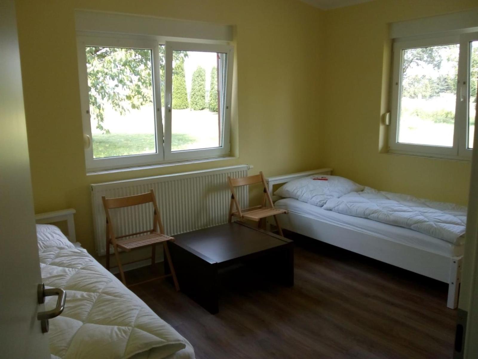 Behaglicher Bungalow Fuer Mensch Und Hund Barkhagen エクステリア 写真